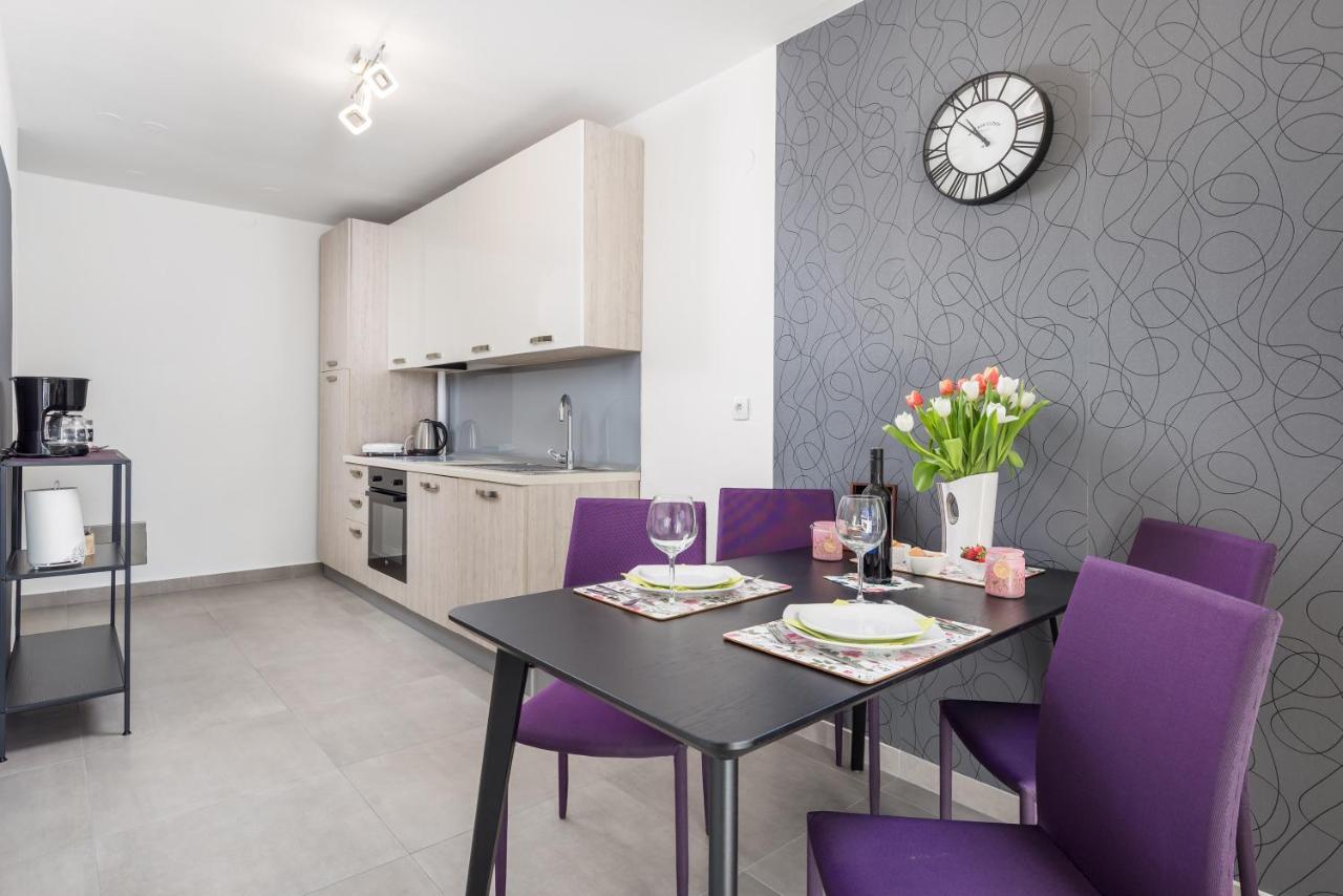 Sunny Studio Apartment With Balcony Rijeka Exteriör bild